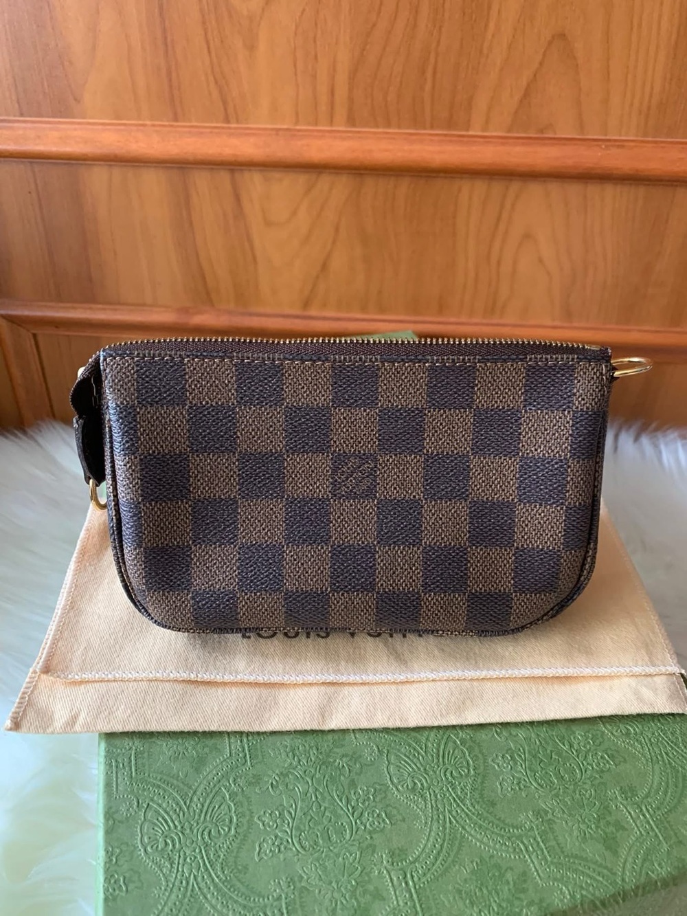 ✨LV Damier Ebene Pouch from Bucket Bag ✨
❌no strap❌